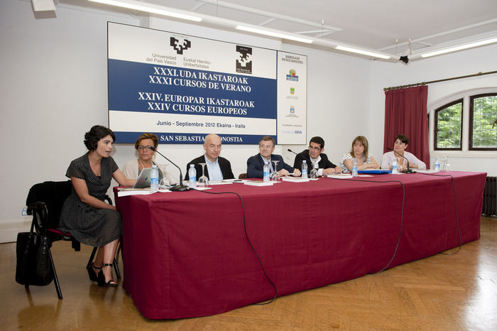 2012_07_09_nagore_presentacion_cursos_verano_03