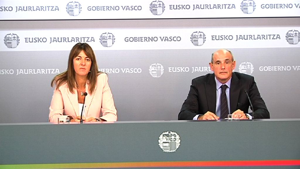 Video Mendia entiende que "nada impide al Gobierno Vasco mejorar las prestaciones del sistema nacional de salud"
